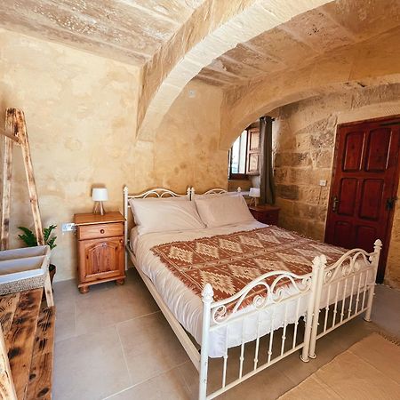 Soluna Boutique Guesthouse Ghasri  Bagian luar foto