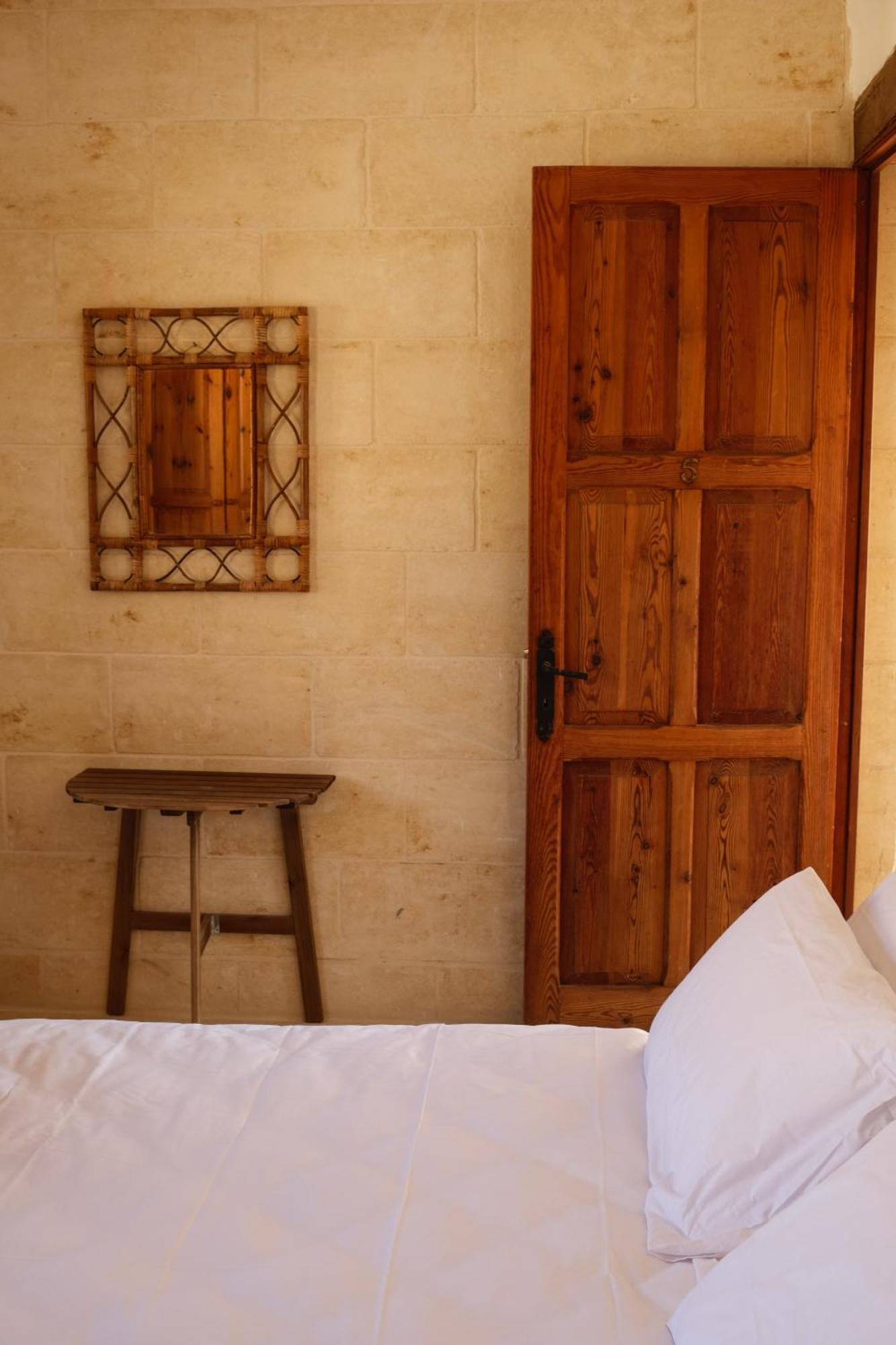 Soluna Boutique Guesthouse Ghasri  Bagian luar foto