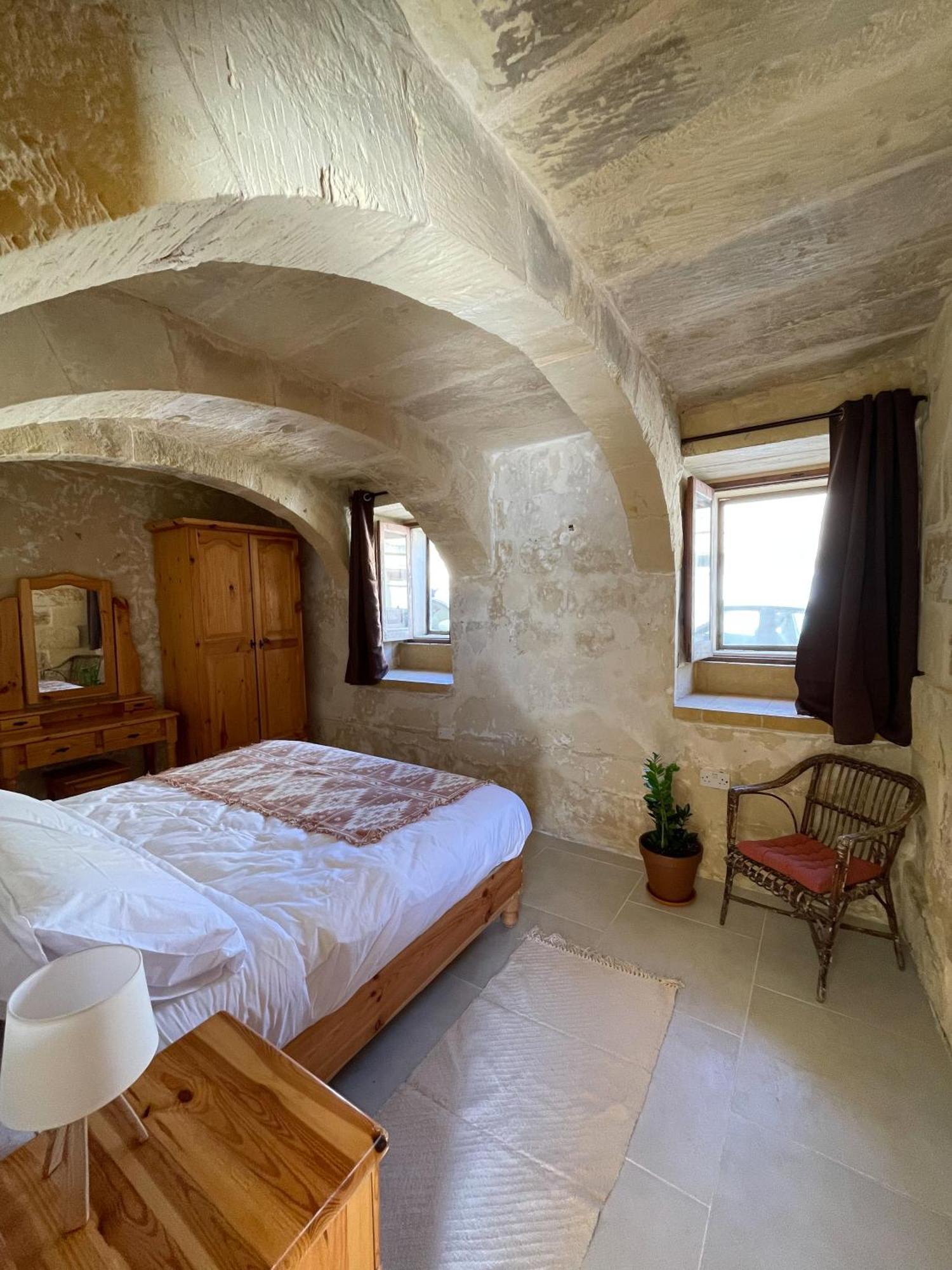 Soluna Boutique Guesthouse Ghasri  Bagian luar foto