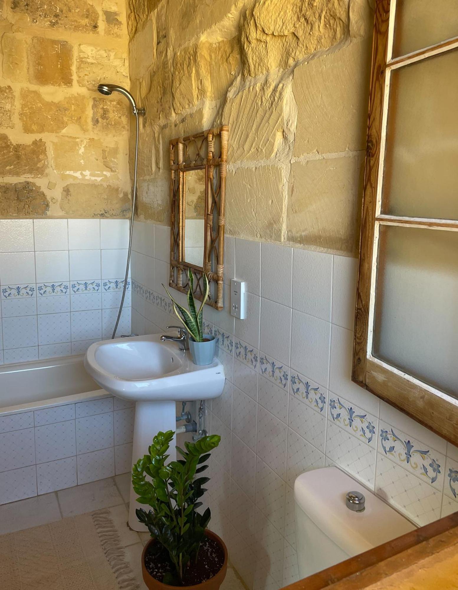 Soluna Boutique Guesthouse Ghasri  Bagian luar foto
